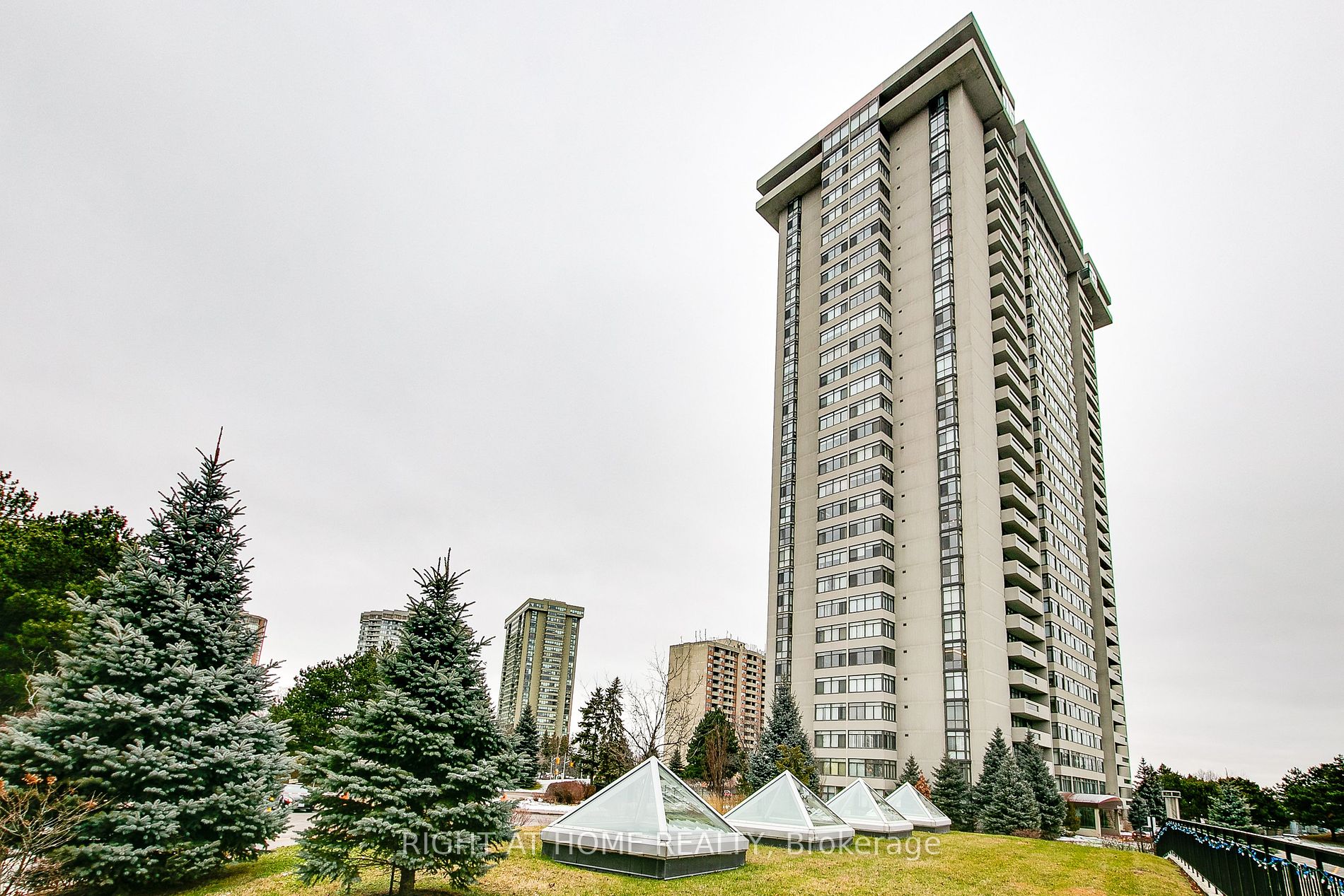 1555 E Finch Ave 2401
