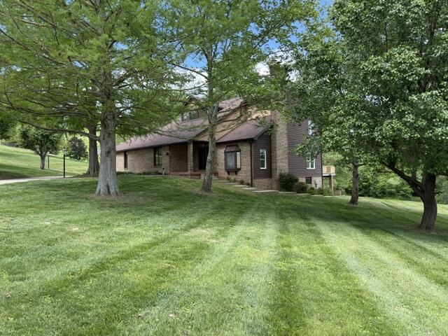Property at 216 Oakwood Ridge