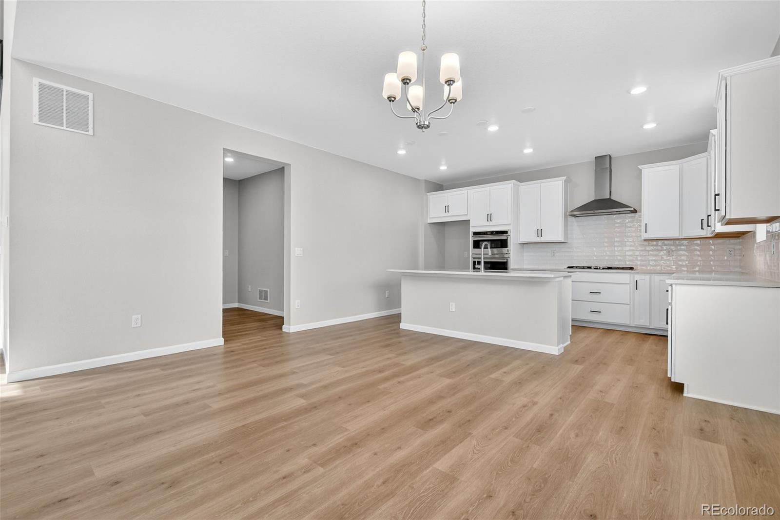 4334 Ridgewalk Point