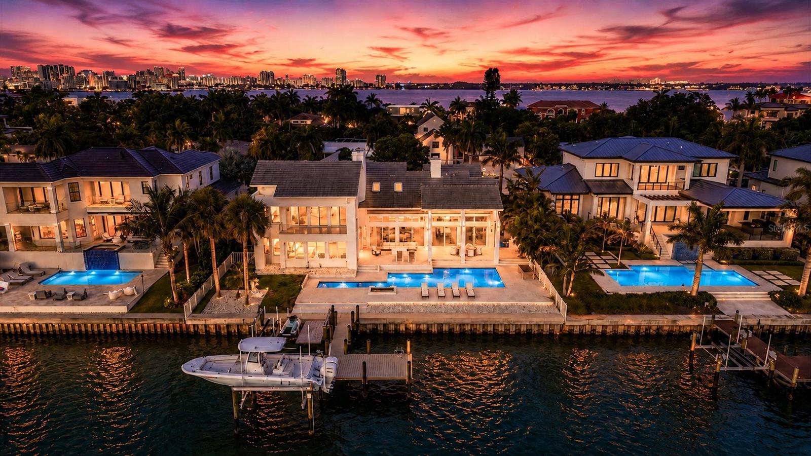 216 Bird Key Drive