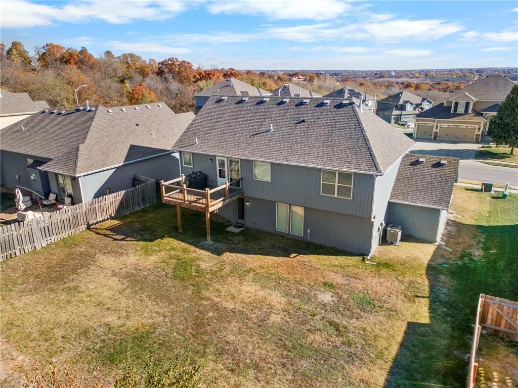 6720 N Cypress Avenue