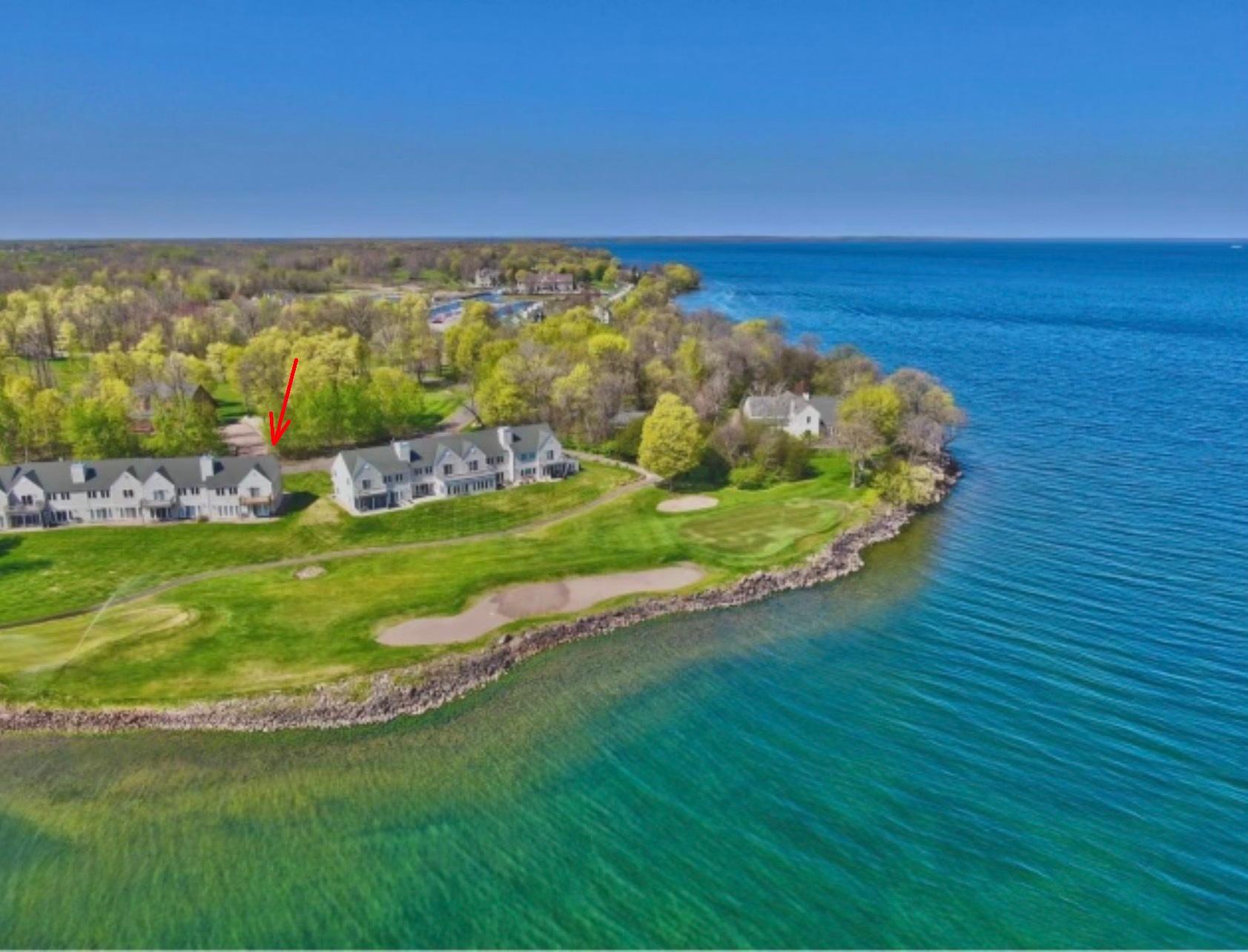 7922 Tournament Trail