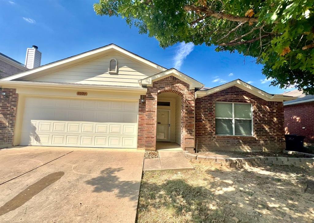 New Roof replacement. Remodel Home. Ready to move in.