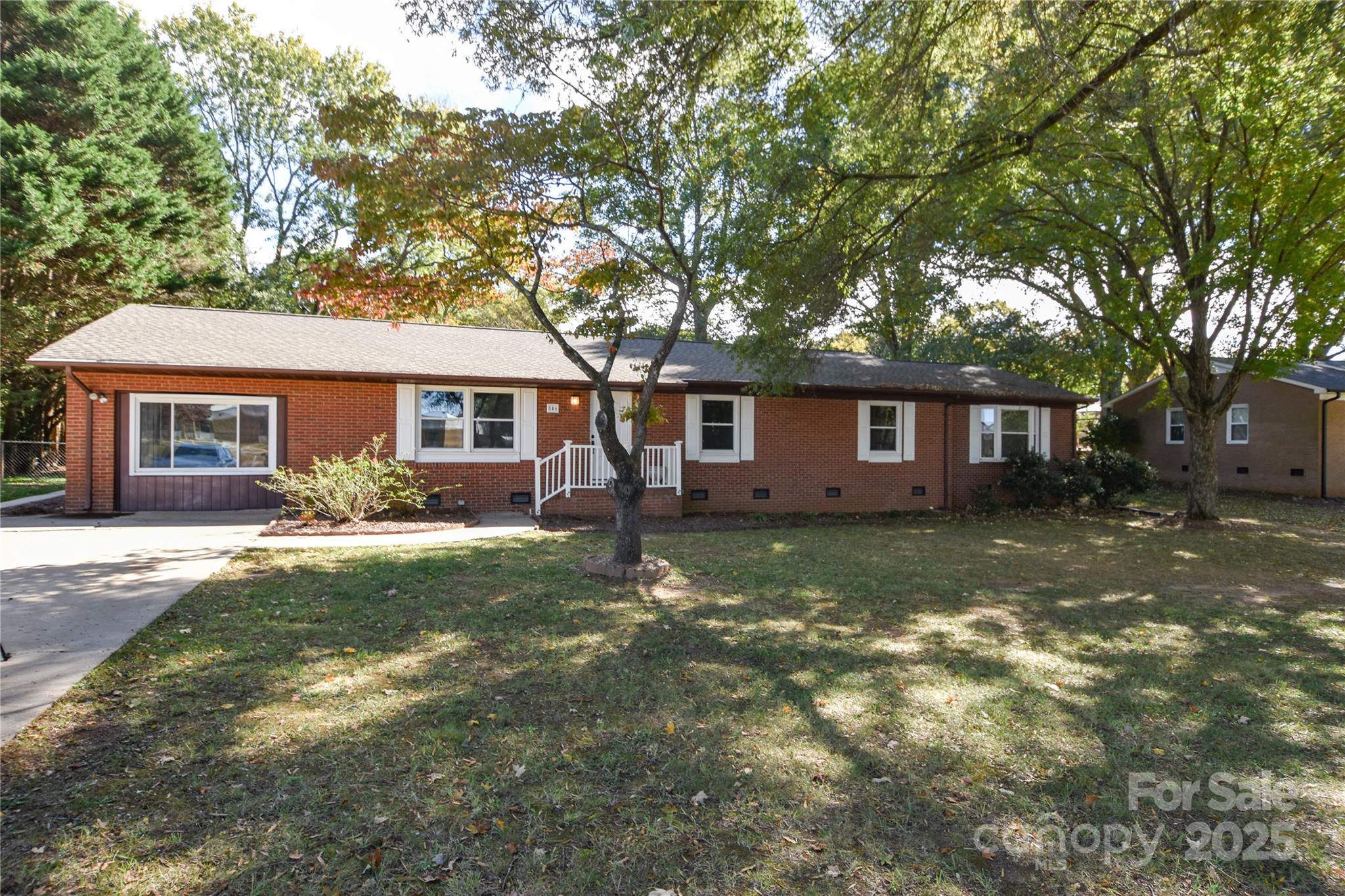 846 S Magnolia Street