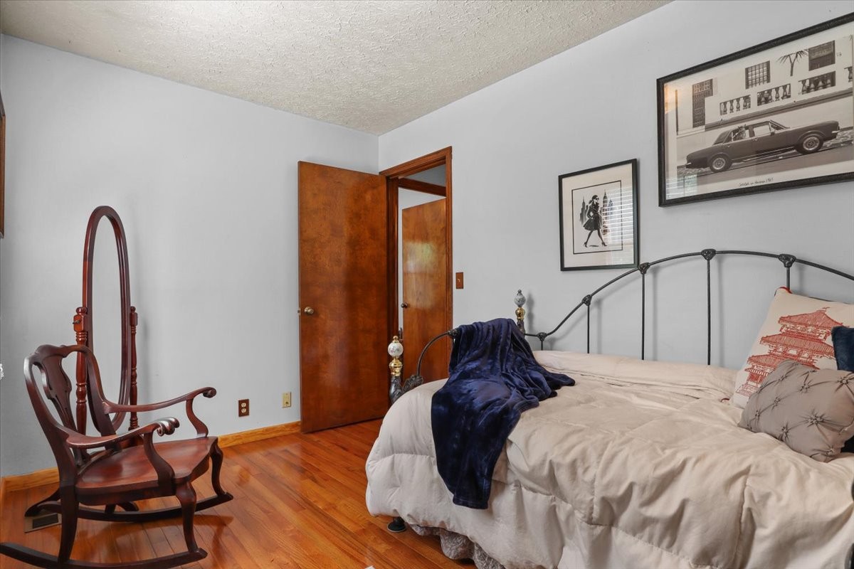 3438 Highway 13 N