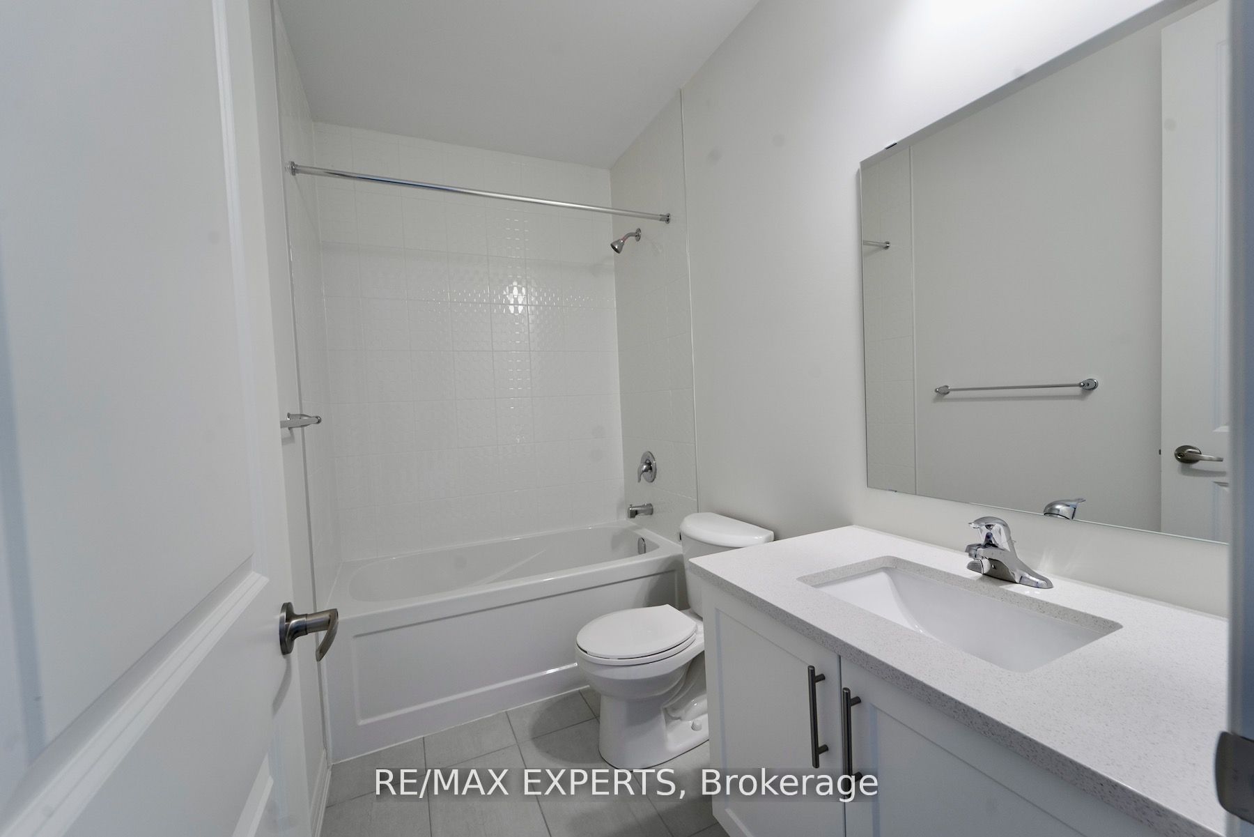 18 Mayapple St