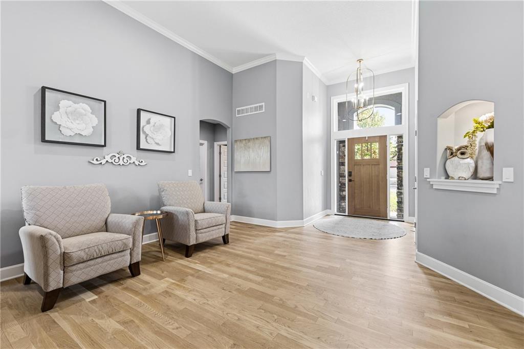 10512 N Euclid Avenue