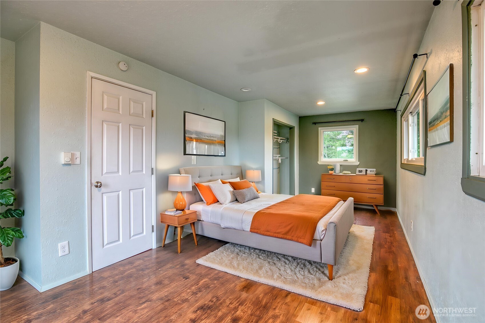 425 Beacon Hill Drive