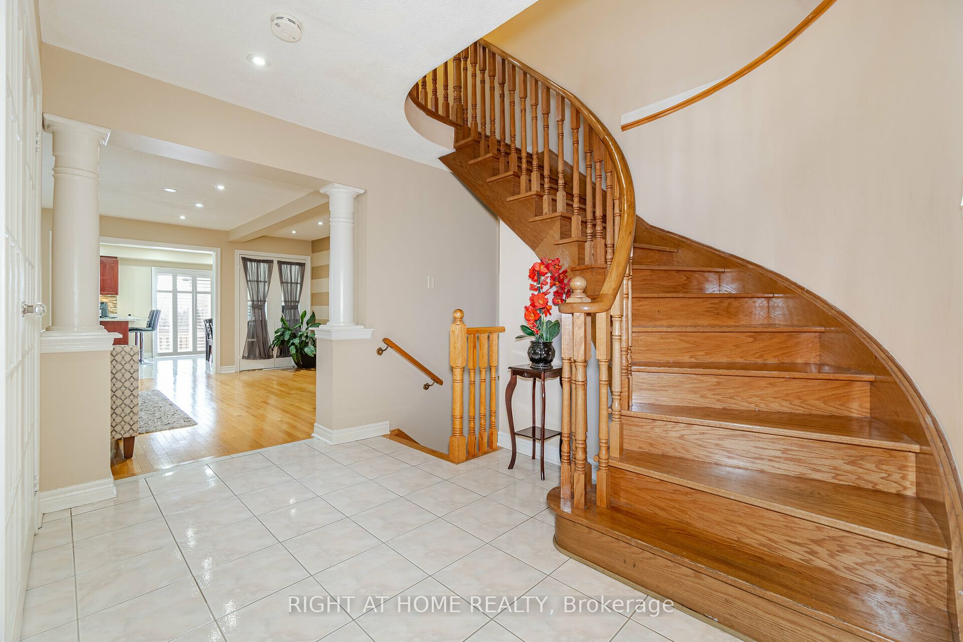 811 Othello Crt