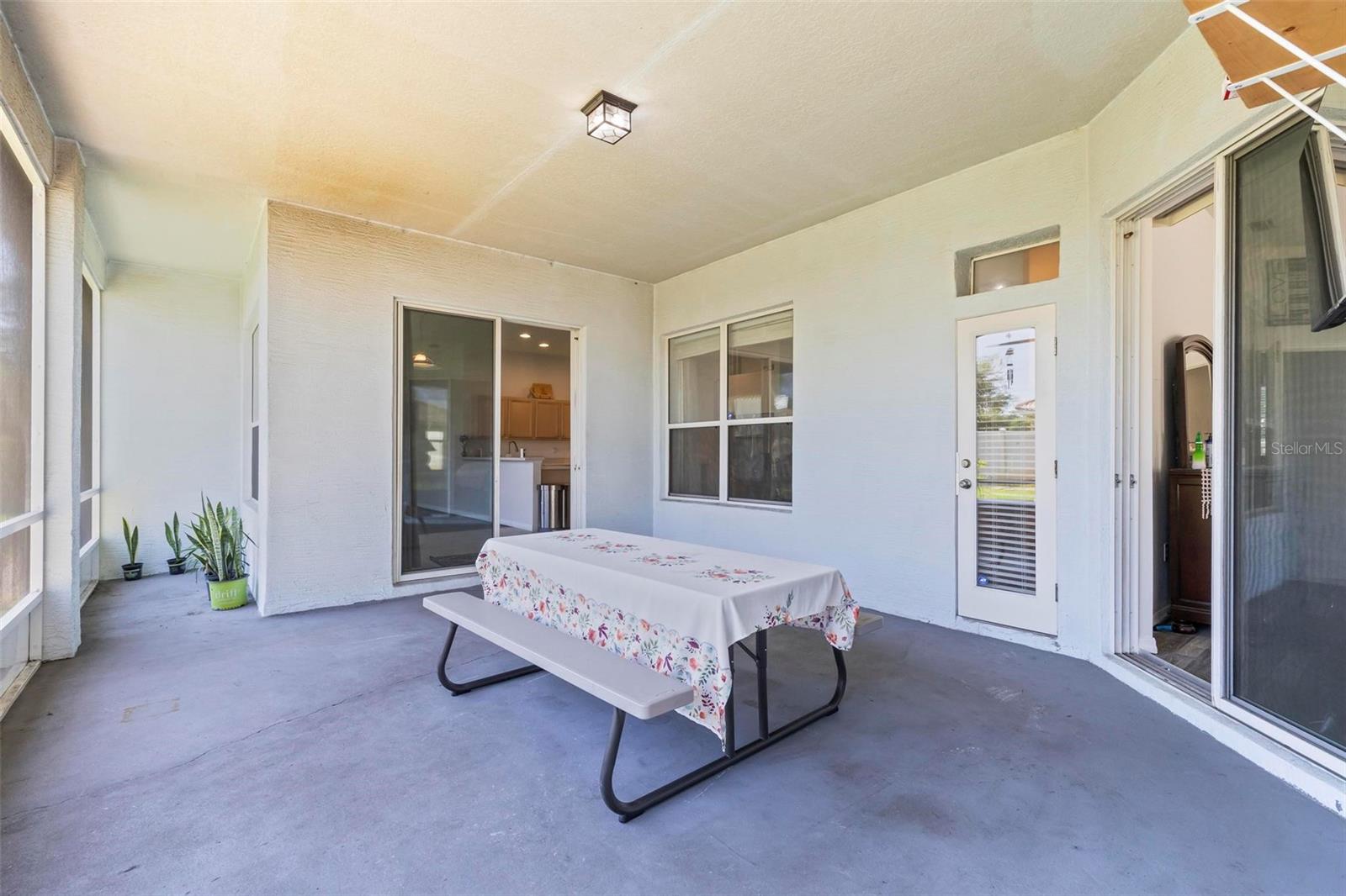 18 Buttonwood Lane