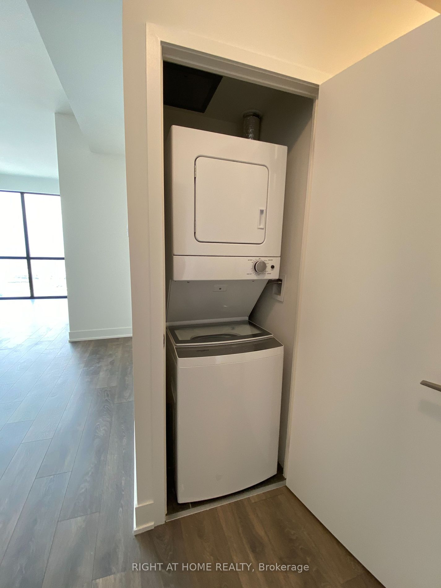 2908 W Highway 7 Rd 3709