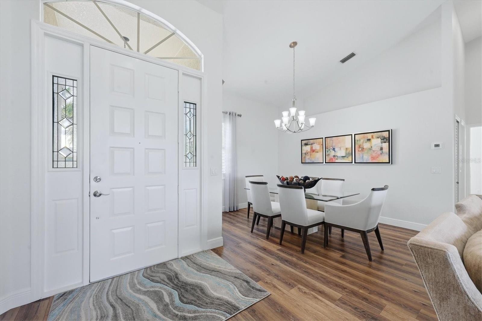 14402 Bridgeview Lane