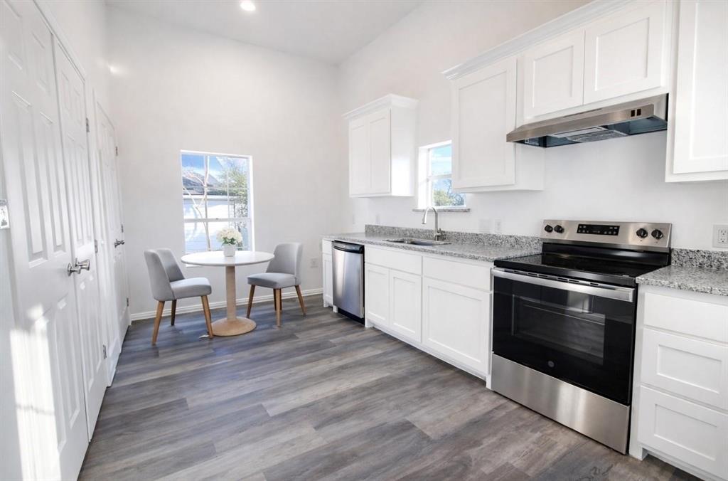 415 W 7th Street