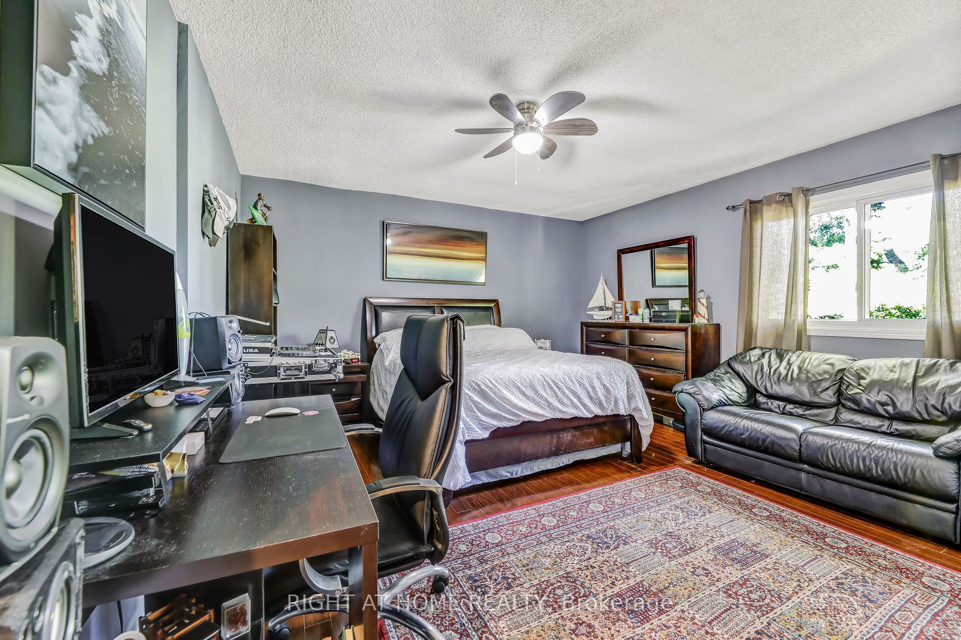 1665 Asgard Dr