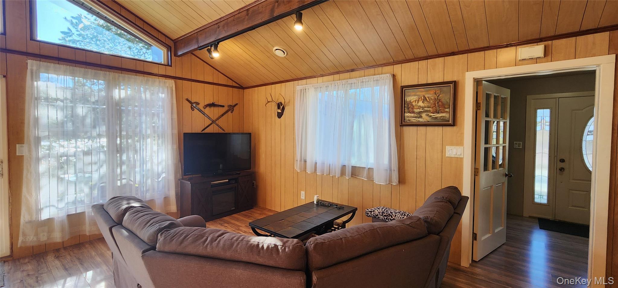 371 Kelly Bridge Road 373