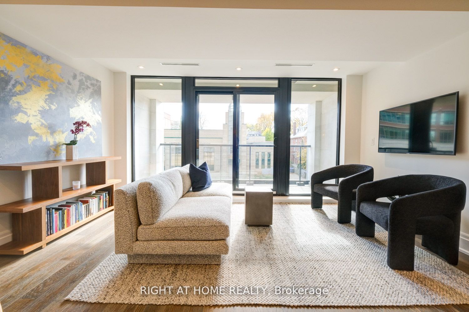 1 Forest Hill Rd 201