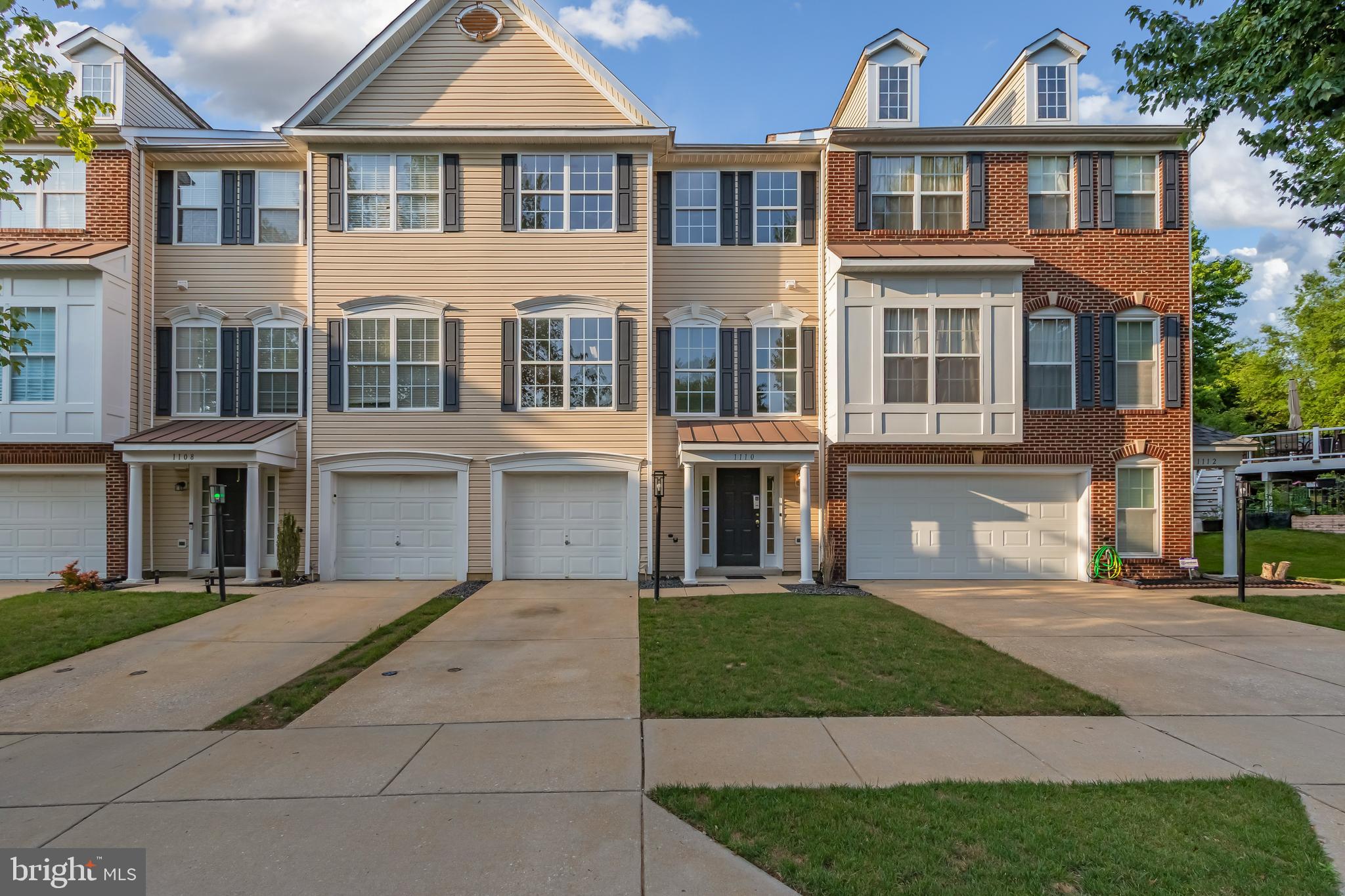 1110 Blue Wing Terrace