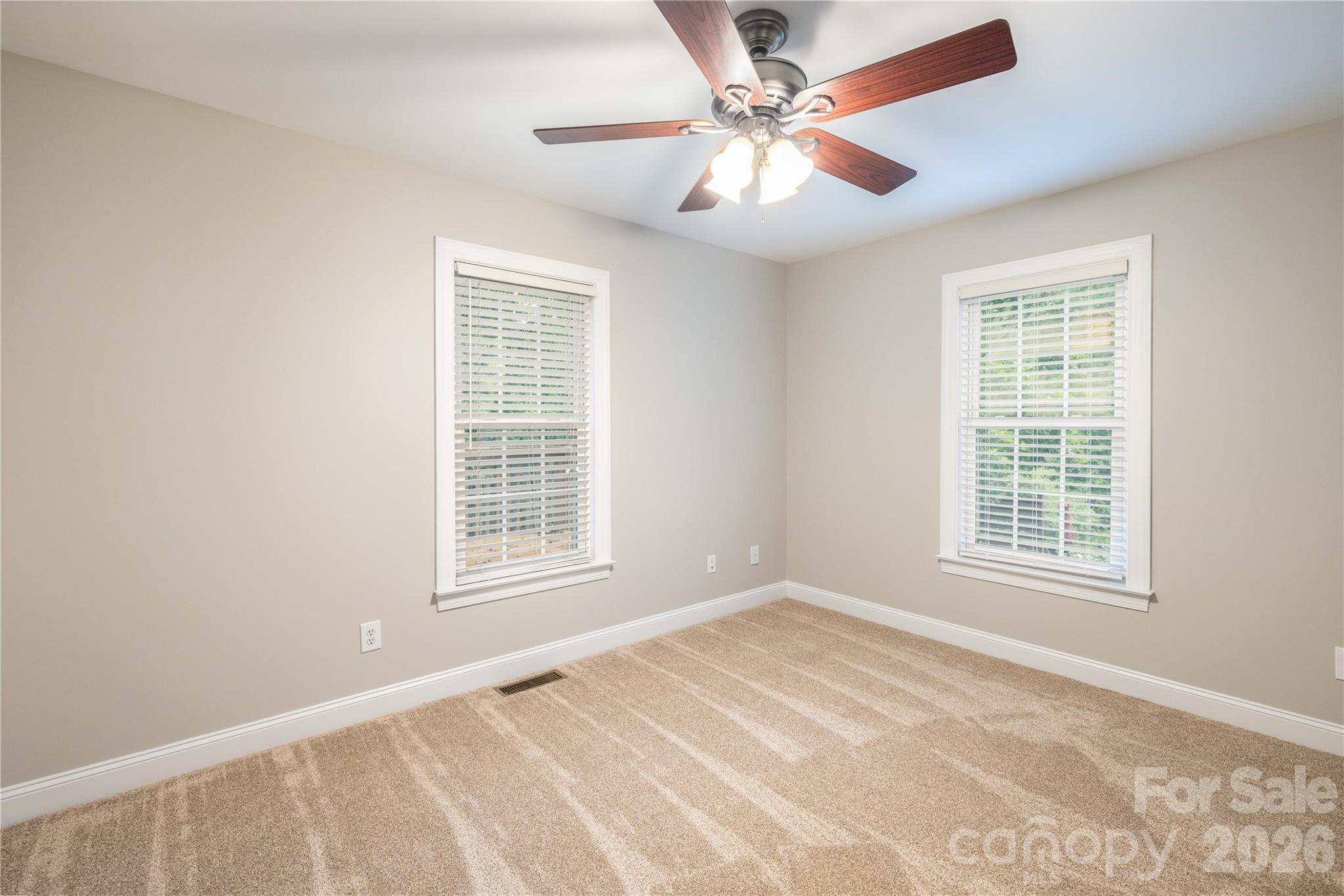 302 Skyland Court
