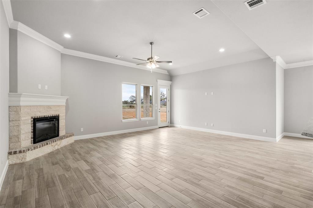1312 Oleander Drive