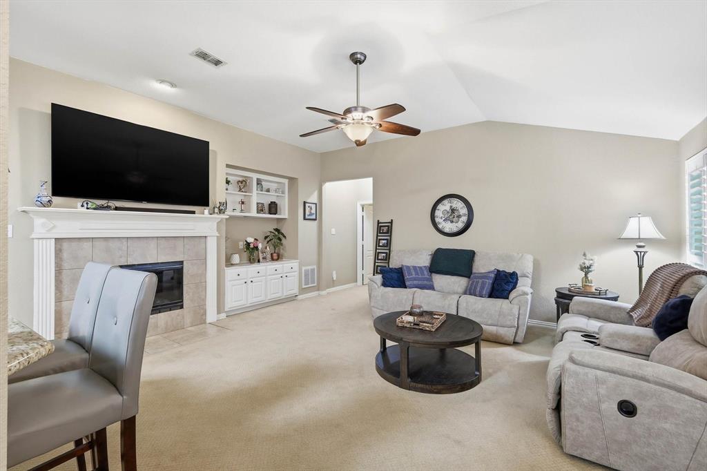 2112 Cheshire Drive