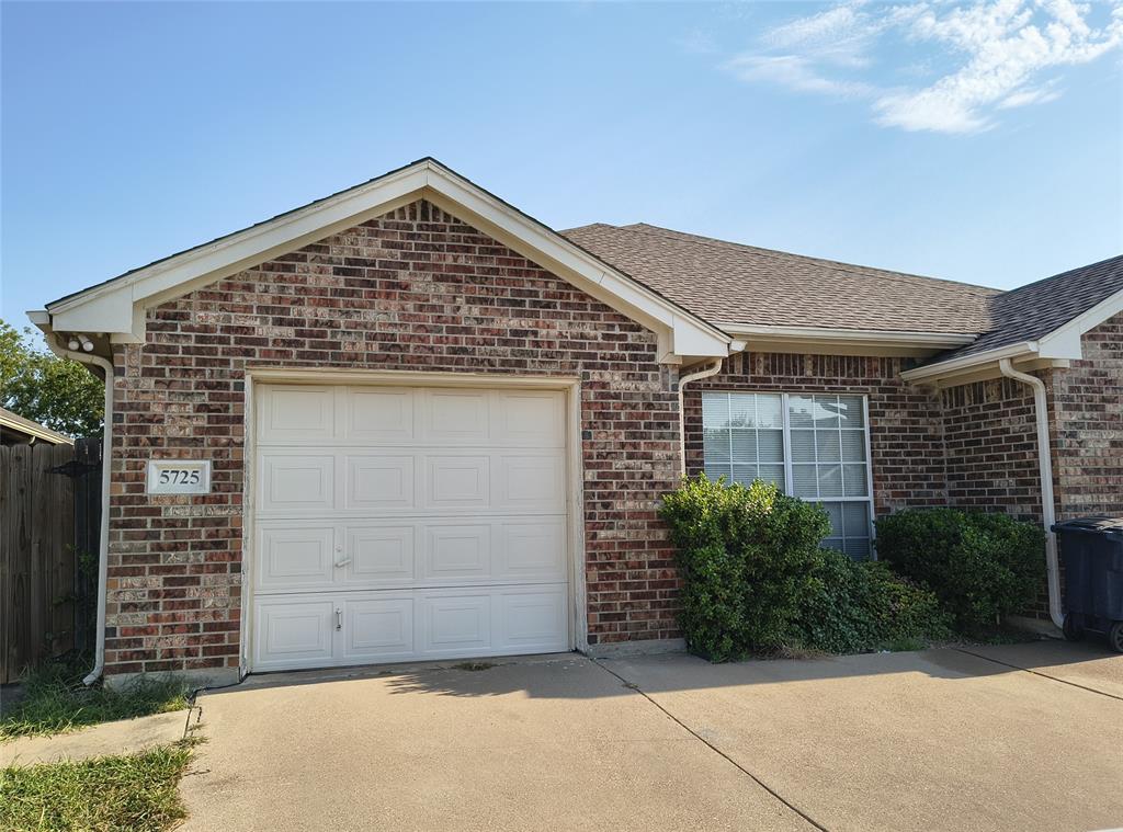 Great location in the highly desirable Keller ISD! This affordable single-story home features 3 bedrooms and 2 full bathrooms with a split-bedroom floor plan for added privacy. Enjoy easy maintenance with no carpet throughout. Recent updates include luxury vinyl plank flooring and beautifully remodeled bathrooms. Conveniently located with easy access to shopping, restaurants, and schools. The low-maintenance yard makes this home even more appealing. This one won't last long!