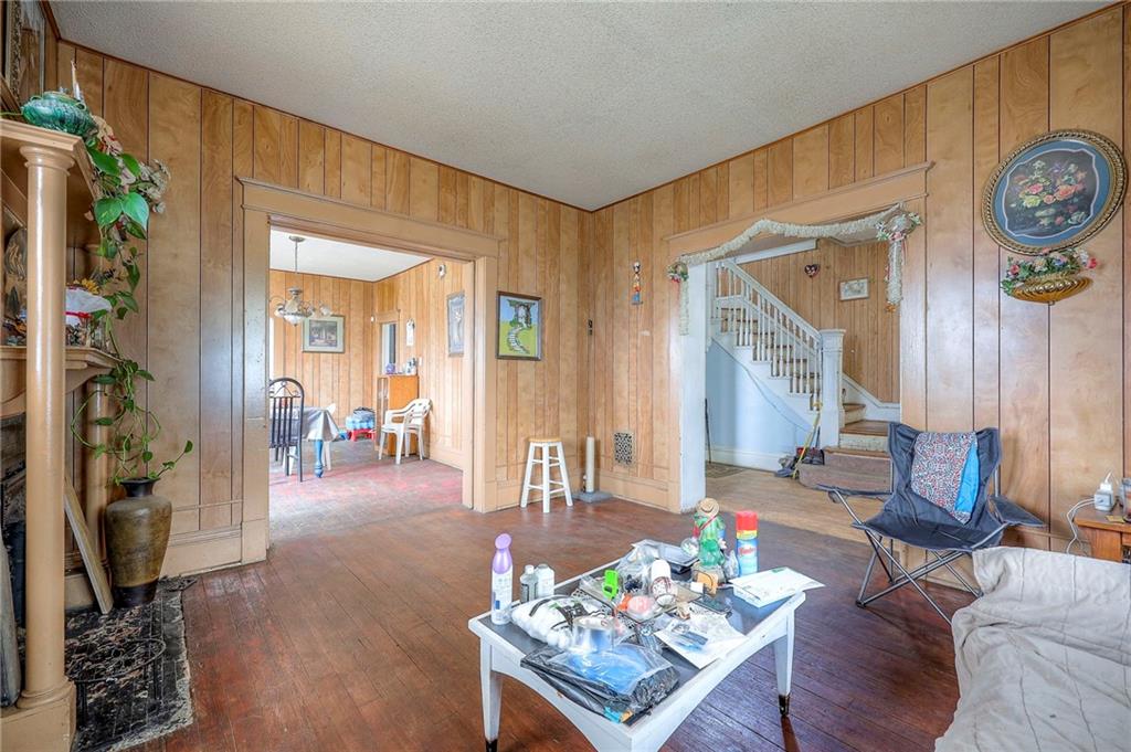 2624 Montgall Avenue