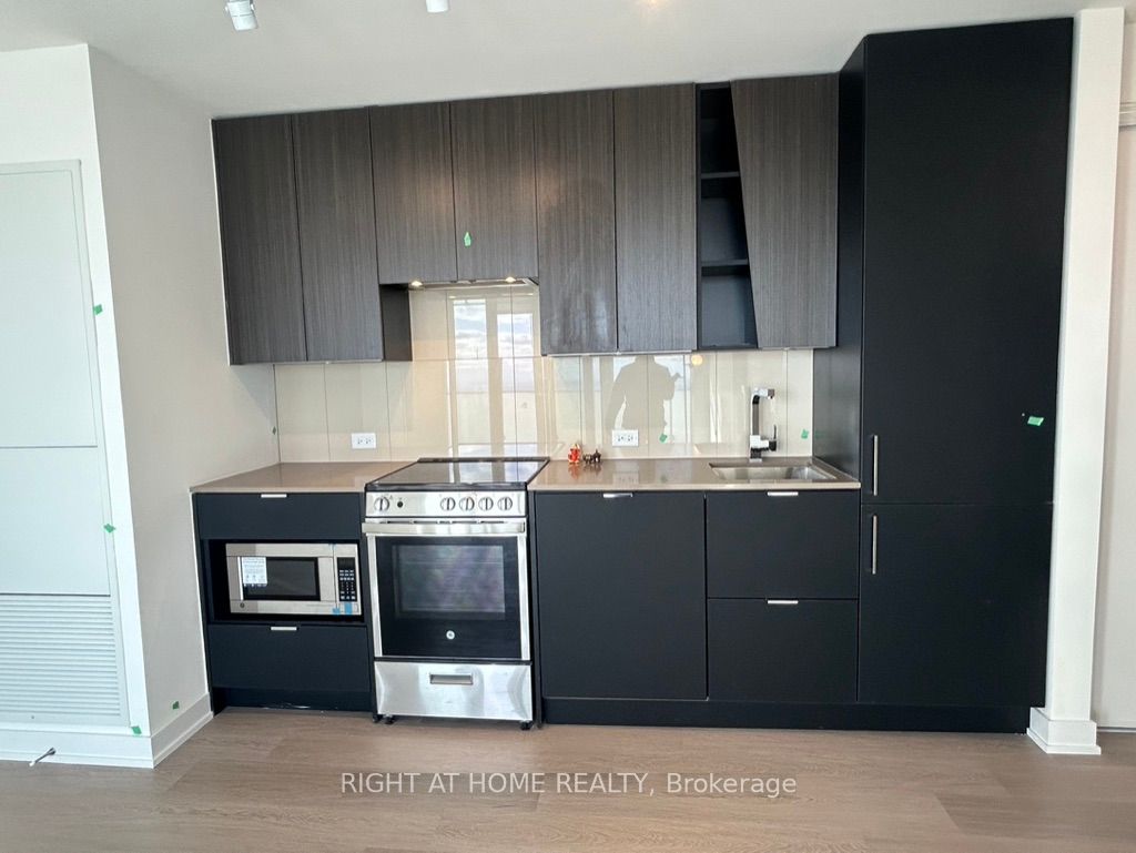 3883 Quartz Rd 4106
