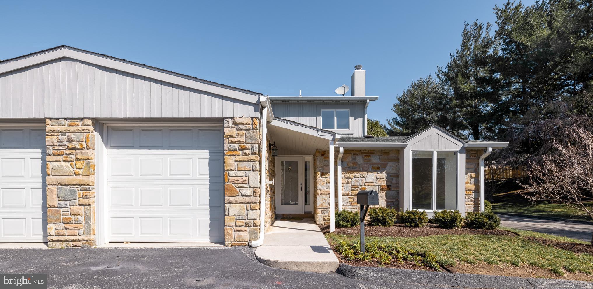22 Stone Manor 22