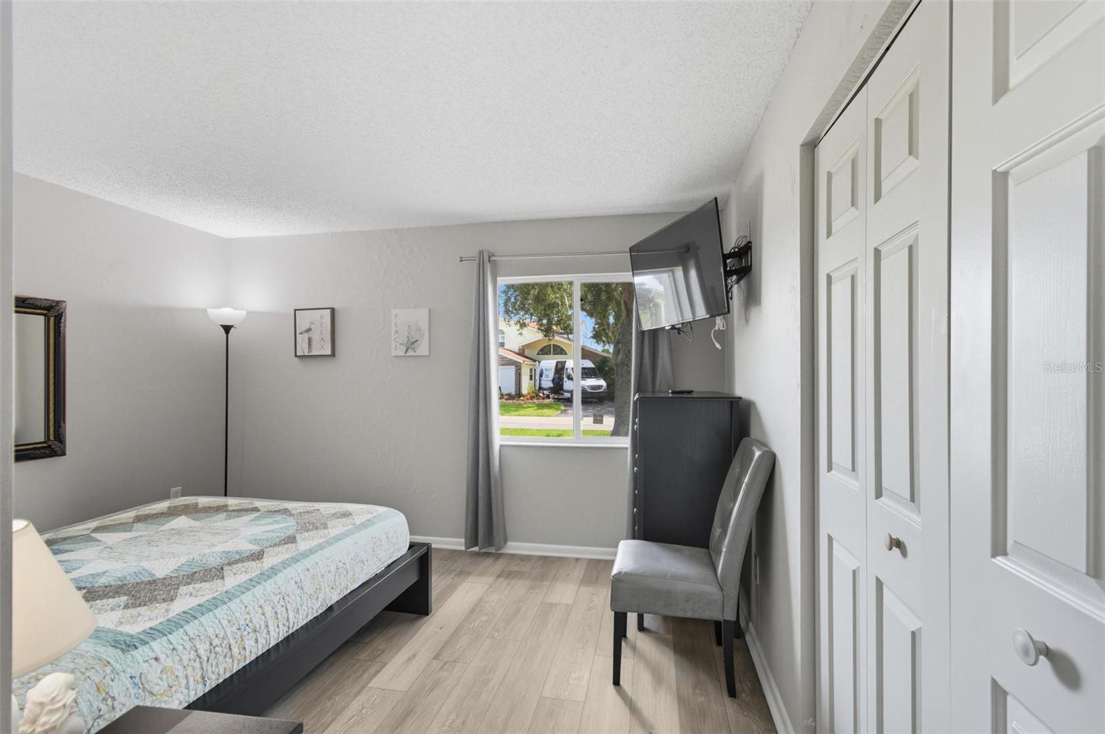 53 Cochise Court