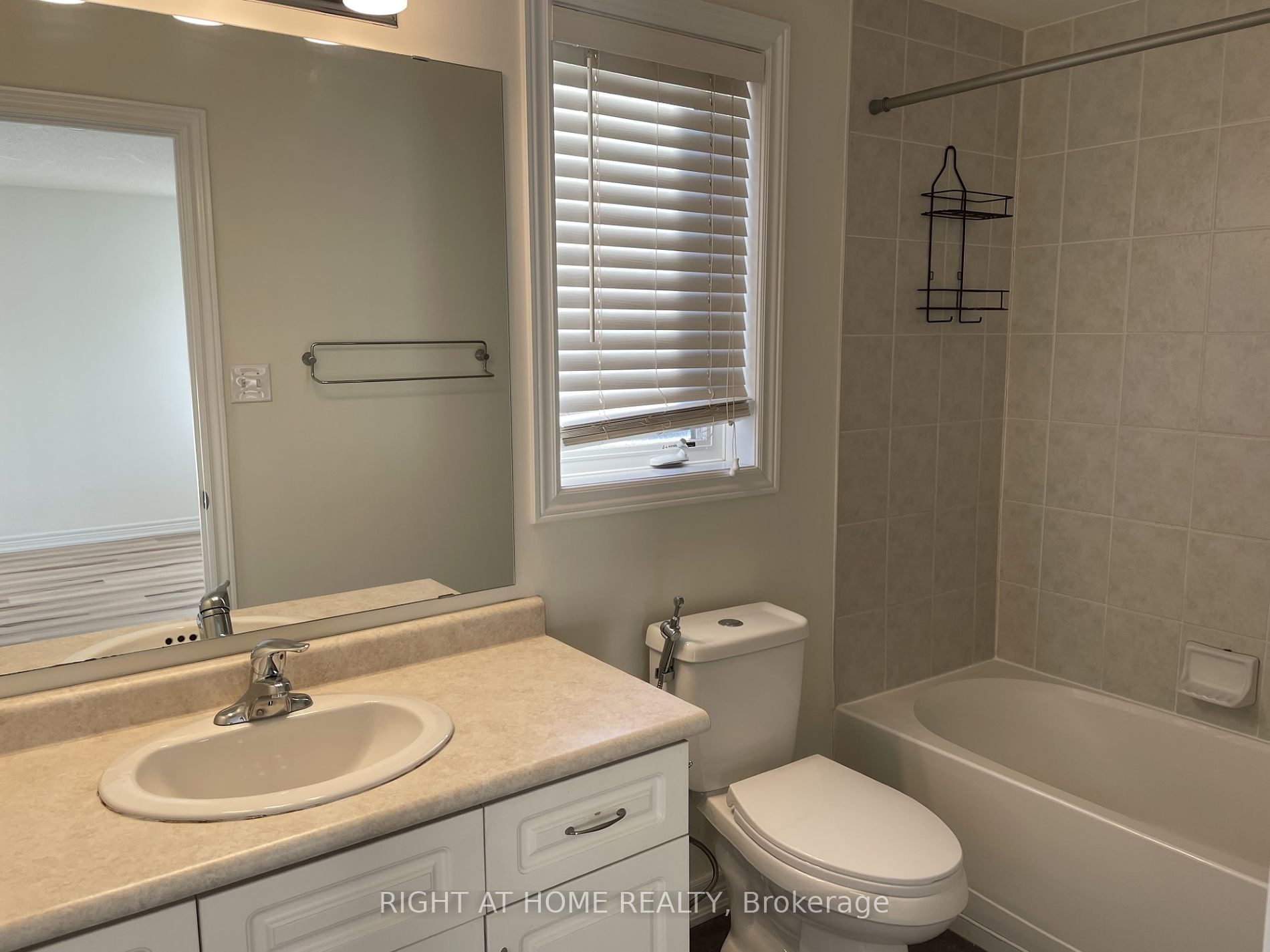 4689 E Thomas Alton Blvd