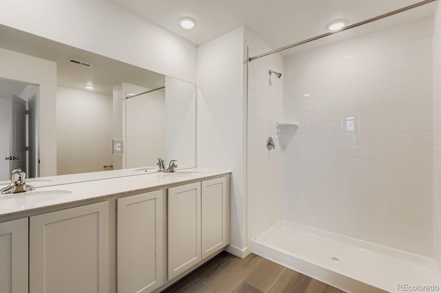 7813 Long Chute Trail