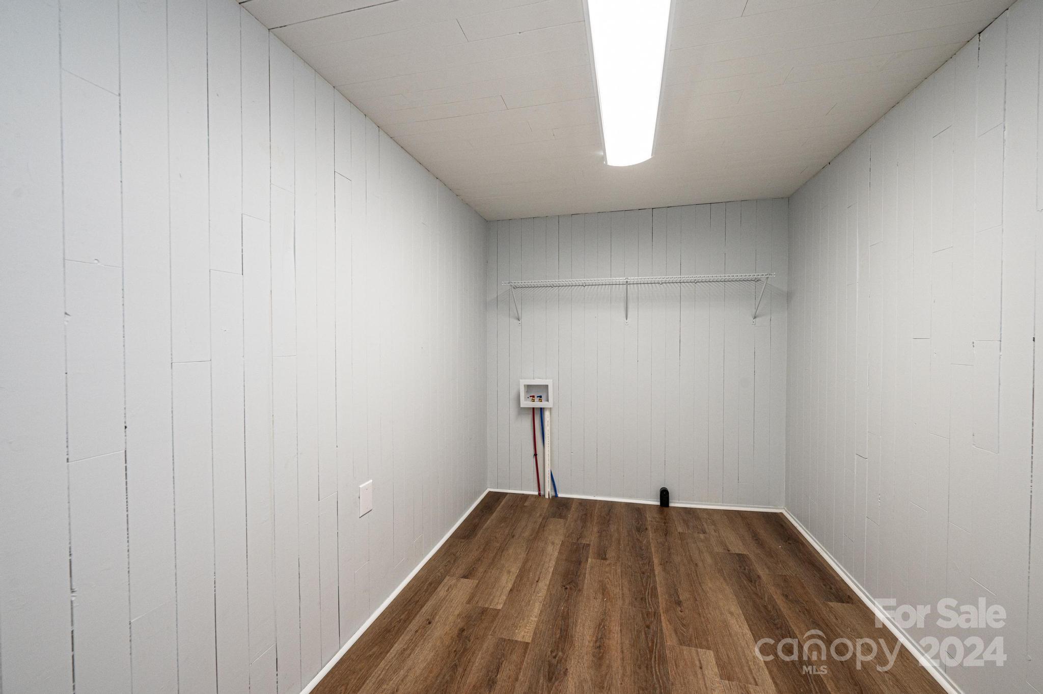 332 2nd Street Place SE