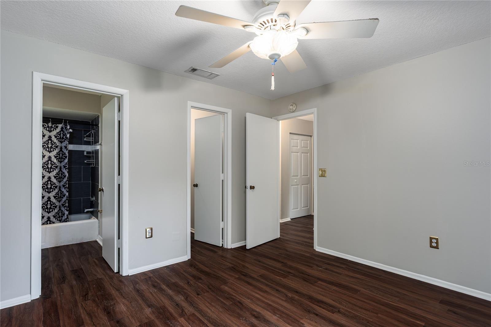 1551 41st Avenue Drive E 19