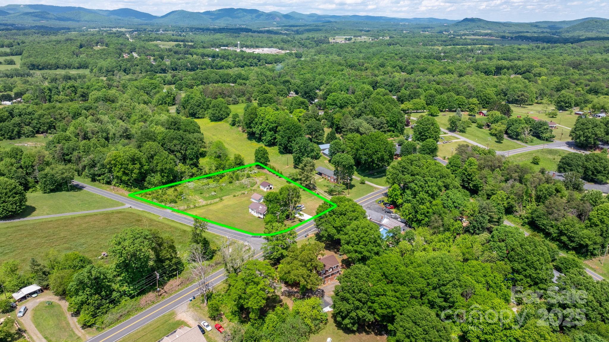 1300 Nc 90 Highway W