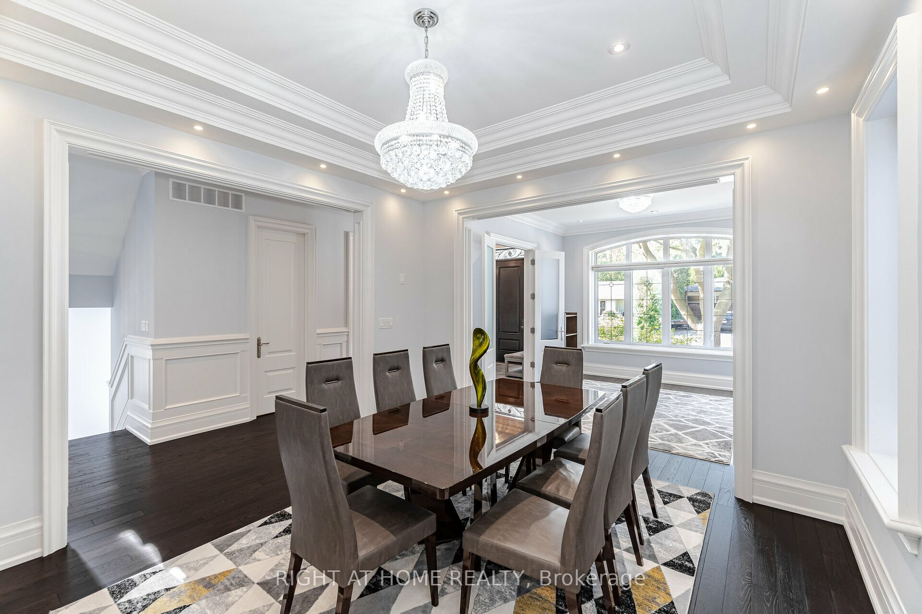 35 Burnelm Dr