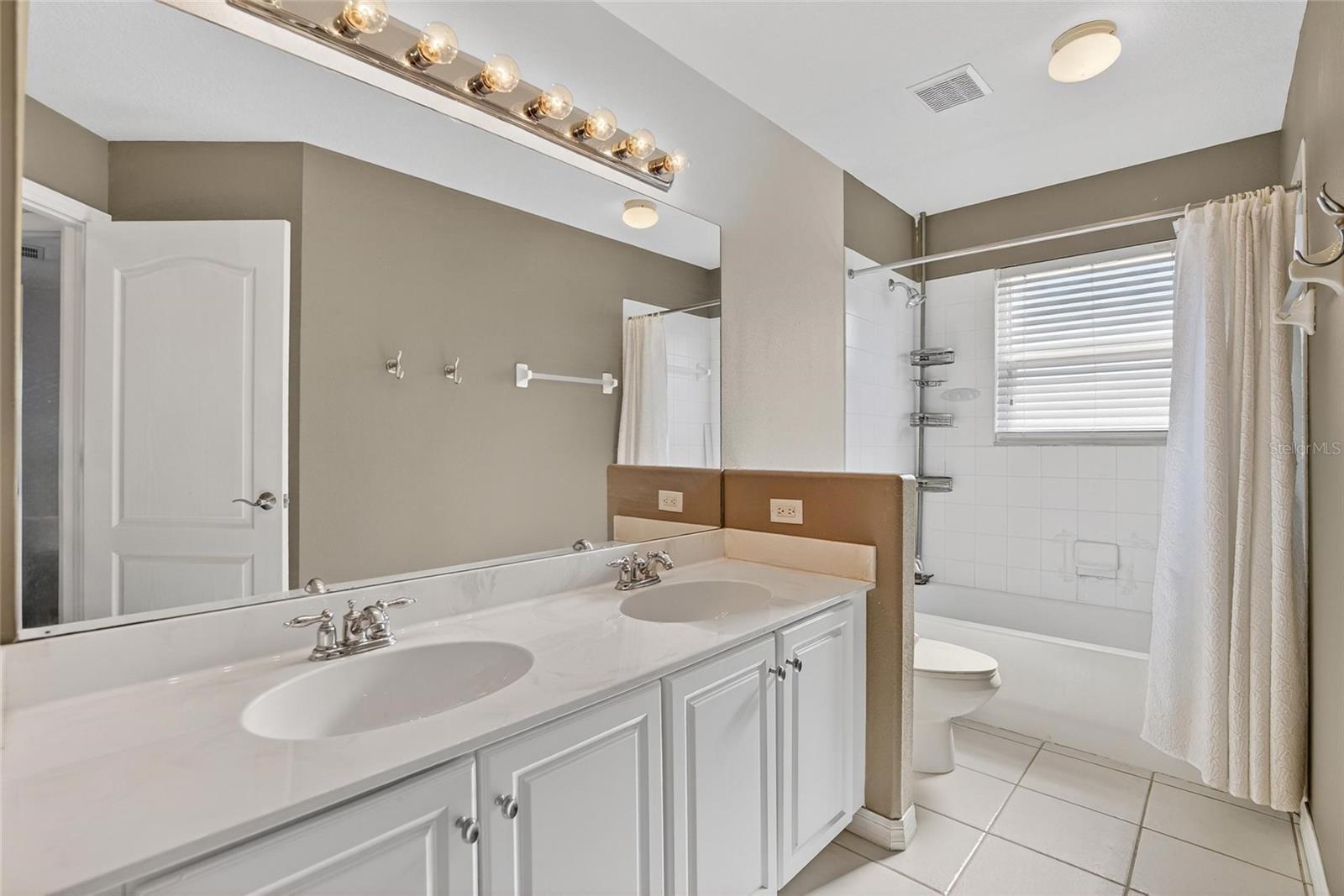 20703 Great Laurel Avenue