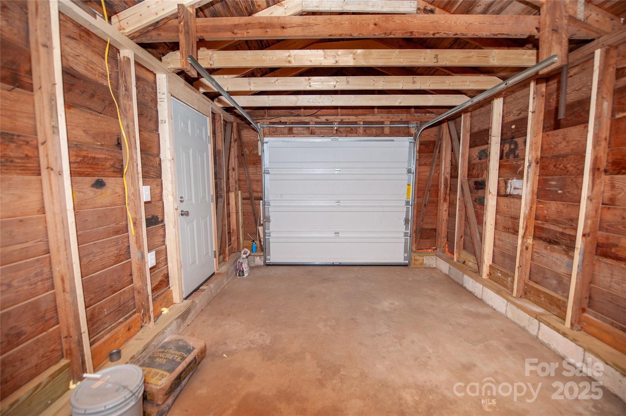 113 Oakleaf Drive