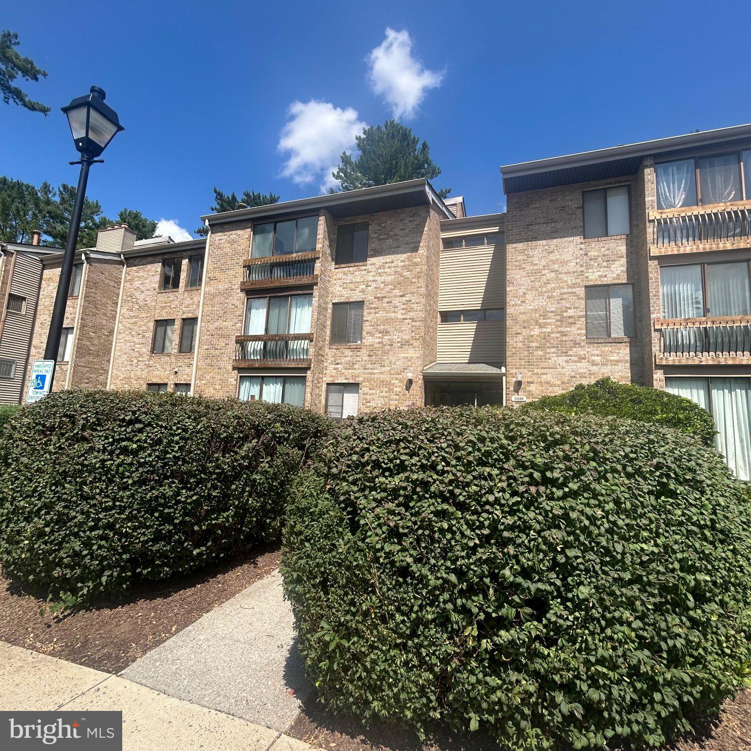10549 Twin Rivers Road E-1