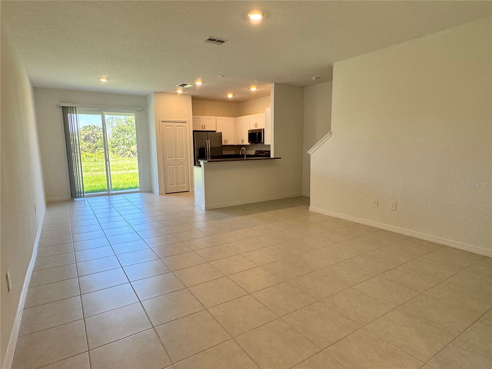 11135 E 65th Terrace