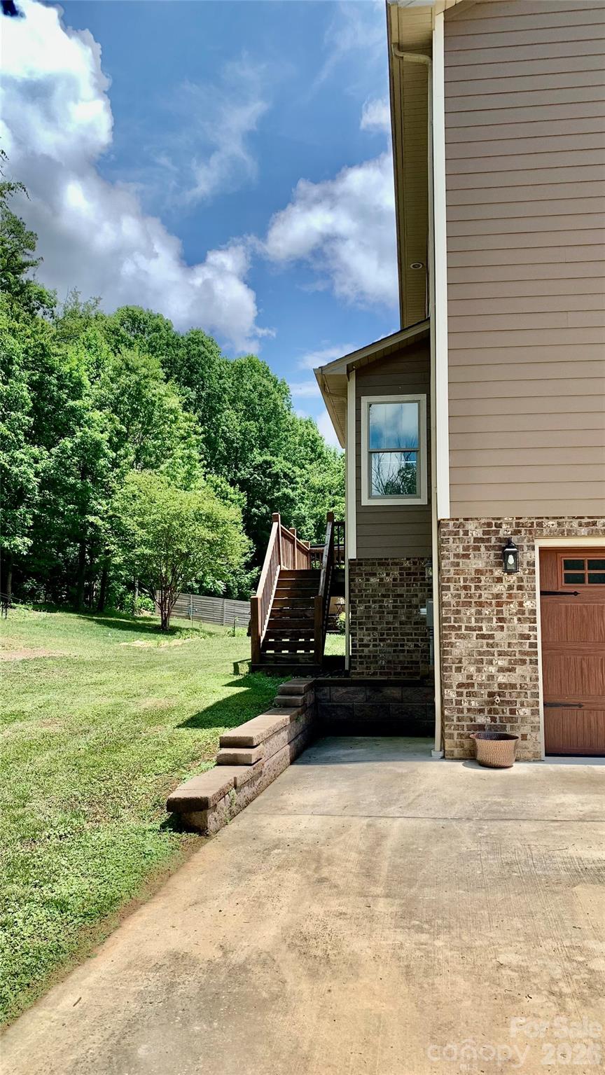 124 Maplewood Court
