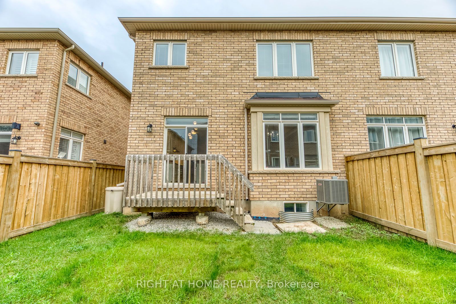 121 Orchardcroft Rd