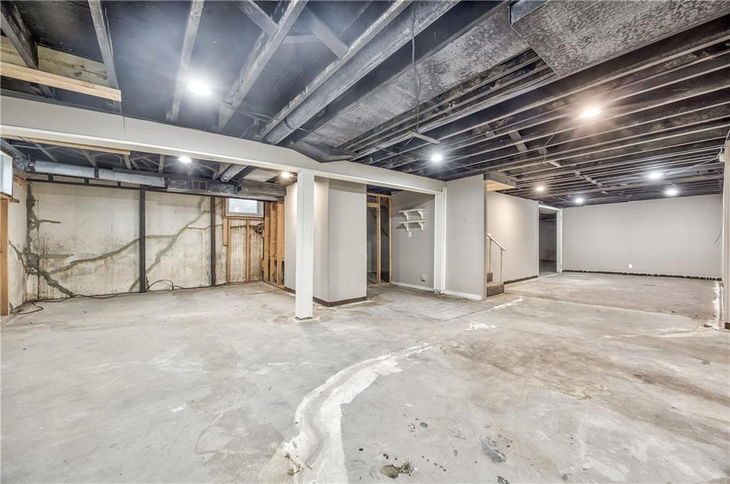 4304 W 83rd Street