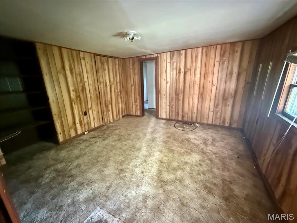2405 Lilly Street