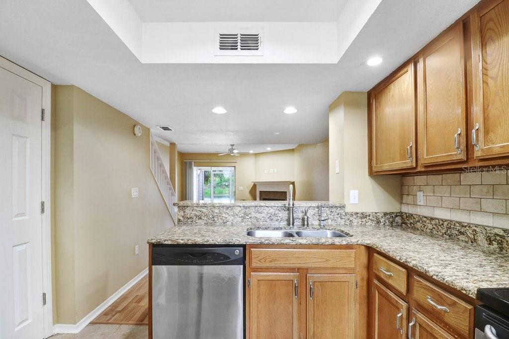 2257 Fletchers Point Circle