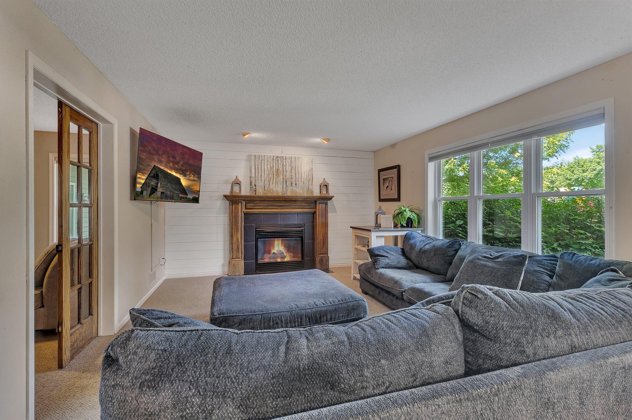 2668 Waterford Court