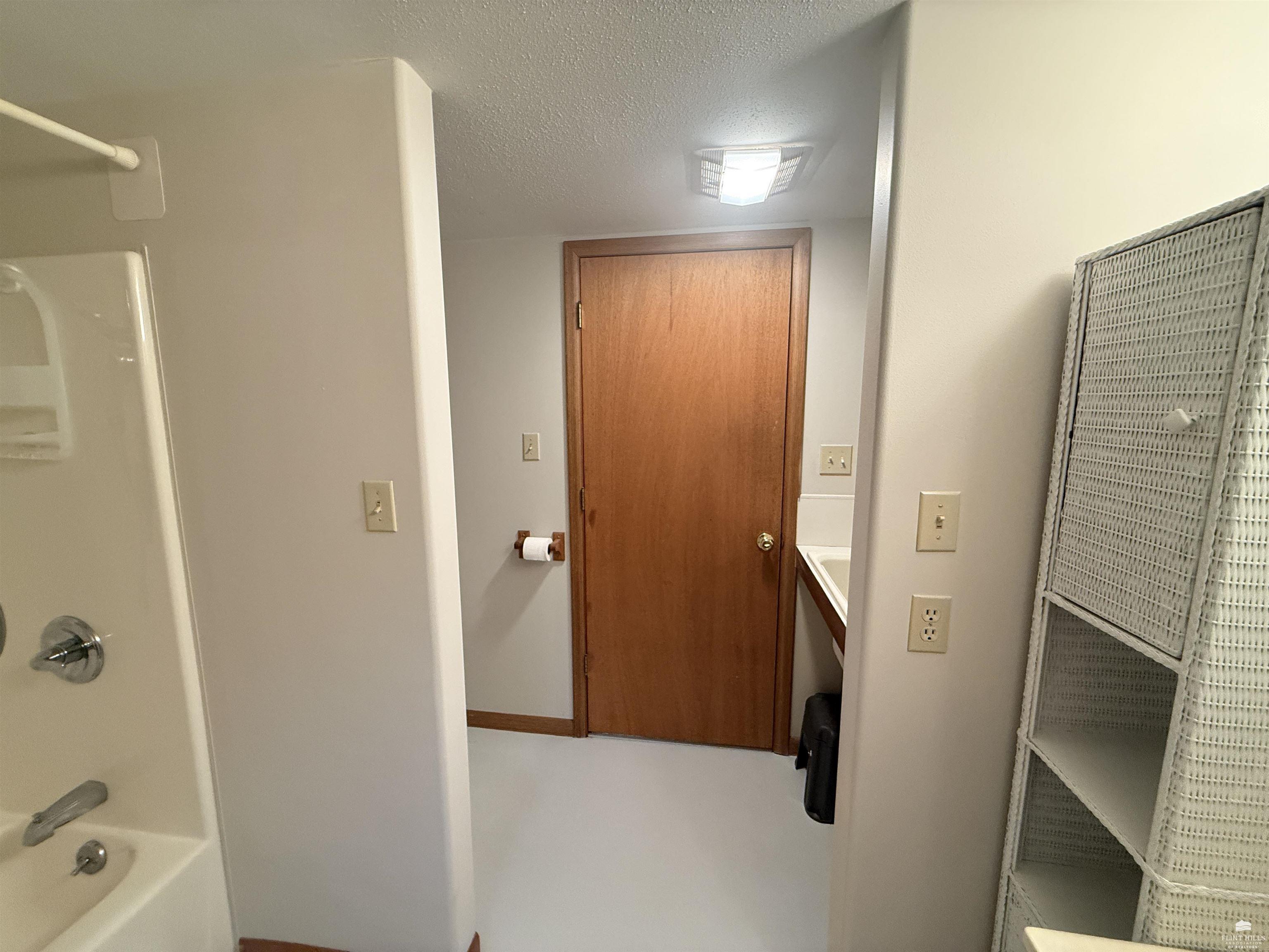 227 Blunt Street