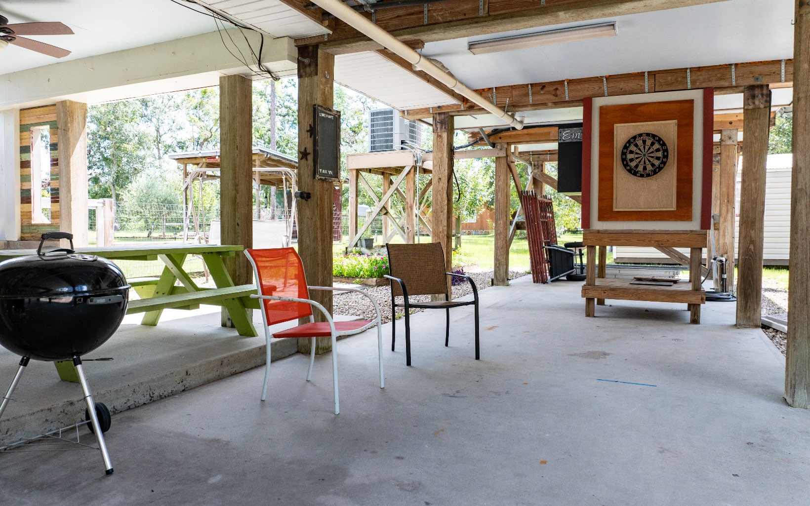 939 NW Banta Acres Rd