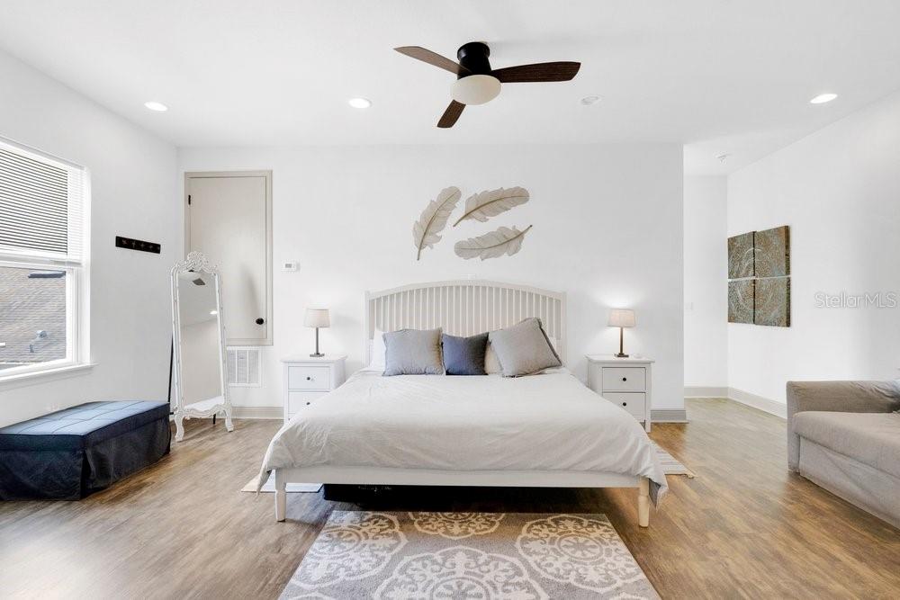 15367 Shonan Gold Drive