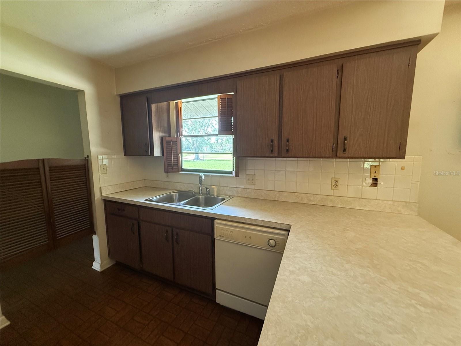 4606 Cantor Drive