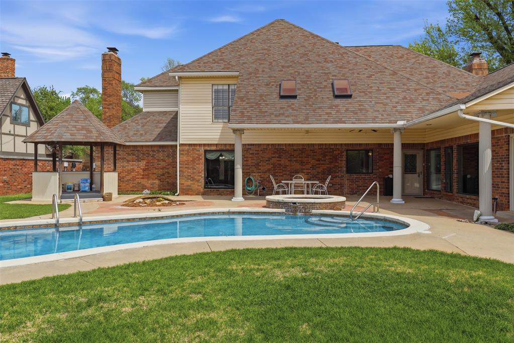 8204 Brownsville Lane